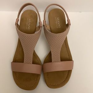 Comfy Wedge Sandal